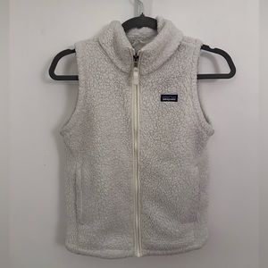 White Patagonia soft vest, size child’s large, fits XS or S women